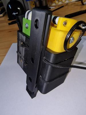 Molle clip