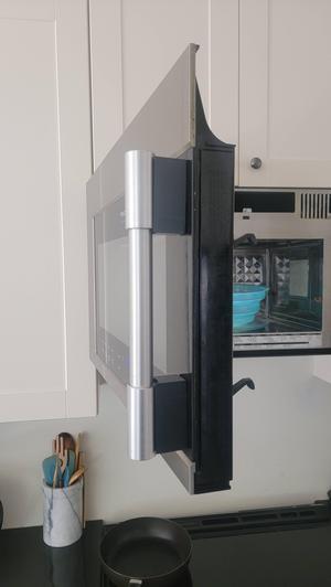Frigidaire CPBM3077R Door handle Bracket