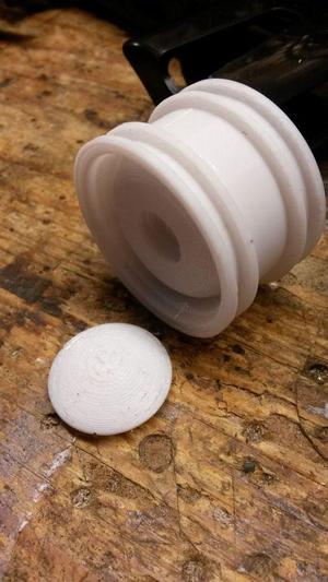 Tamiya Beetle hubcap for special smoothie wheels