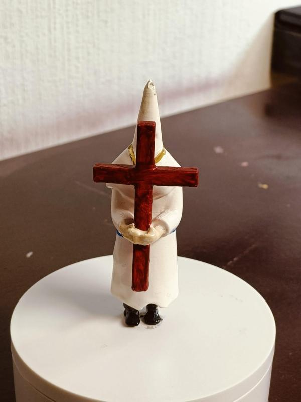 COFRADE SEMANA SANTA CROSS BEARER