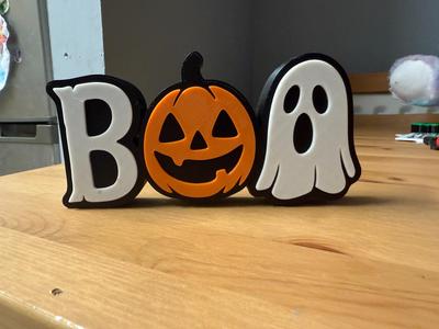 Boo Stand Up ornament 