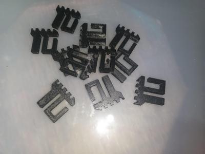 Aquarium Wiring and Hose Organizer
