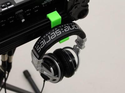 DENON DN-MC6000 Headphone Holder