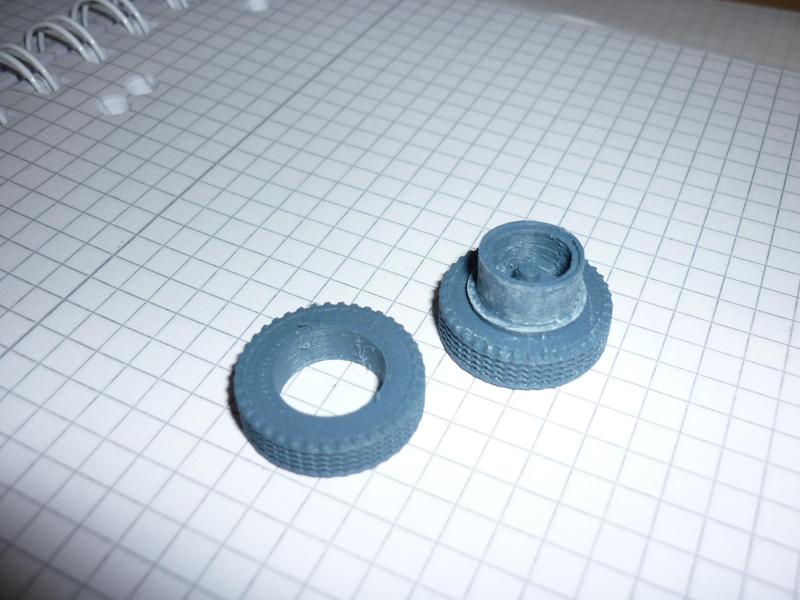 Twin wheel tires for trucks and trailers 1:43 - track 0