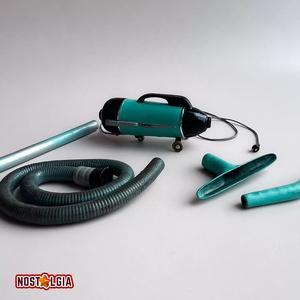Raketa Vintage Vacuum Cleaner