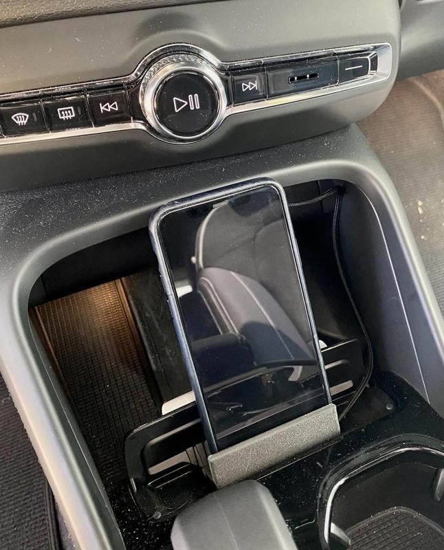 Volvo C40 XC40 Phone Dock