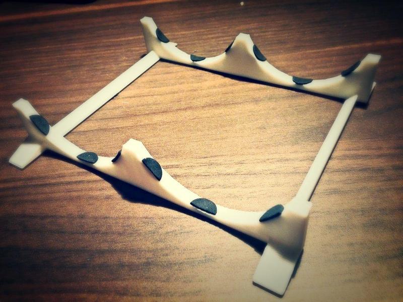 Can holder/stand for your desk or table 