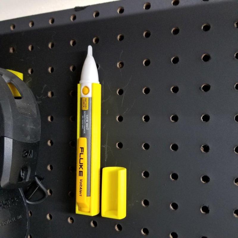 Fluke VoltAlert 2AC pegboard mounts