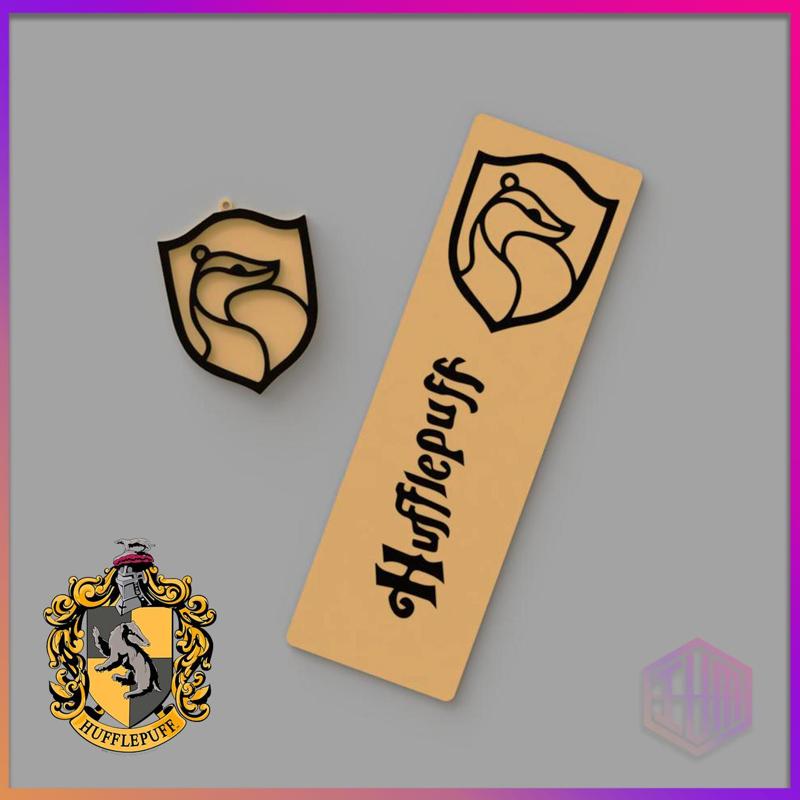 HUFFLEPUFF KEYCHAIN AND BOOKMARK PACK - HARRY POTTER