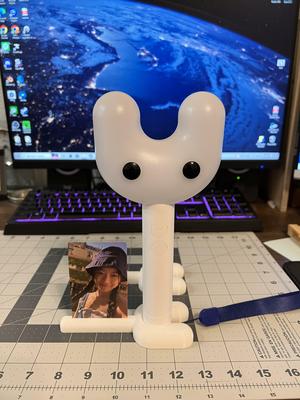 NEW JEANS Light Stick Stand