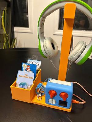 Mini Yoto Headphone + 3 Box Tier Docking Stand