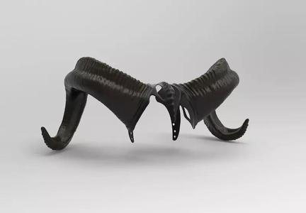 The horns pair of pans labyrinth