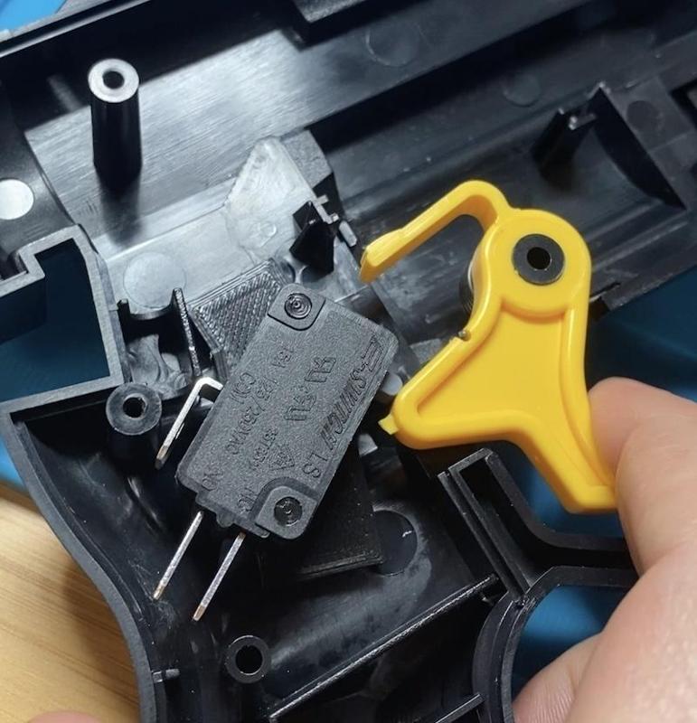 Sega Saturn Stunner Clicky Trigger Mod