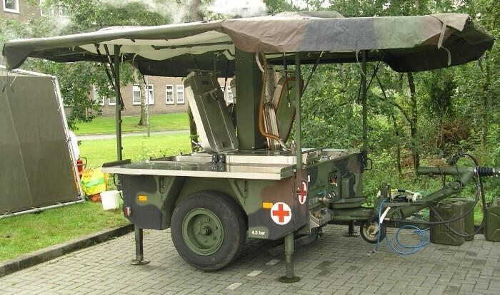 Field kitchen TFK 250 BW 1/35 and 1/24