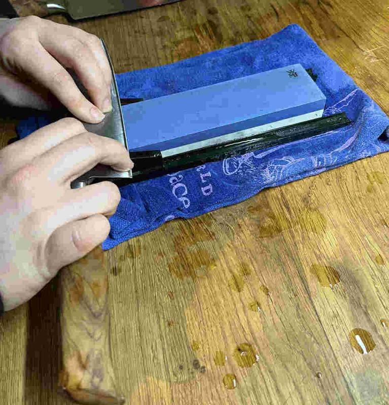 Whetstone Sharpener Helper / Sharpening Guide