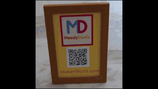 *A6 Photo Frame with Built-in Clips & Stand