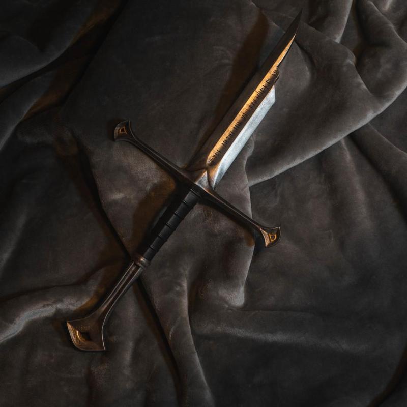 Lord of the Rings -Narsil ENGRAVED blade and handle