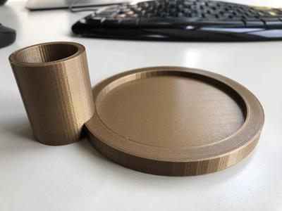 Tray for coffee in lift