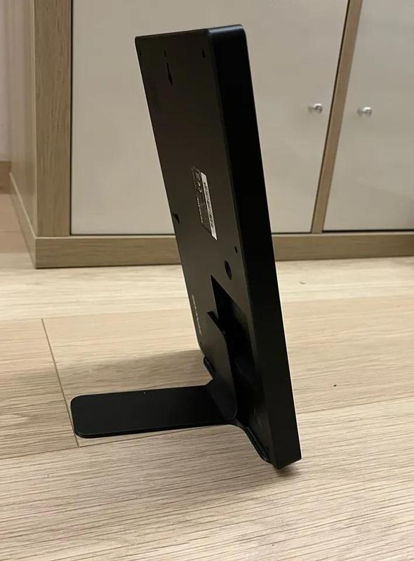 Digital Photo Frame Holder   