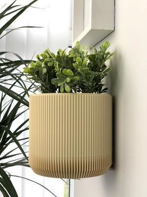Wall Mount Plant Pot - Ribbed Design 
