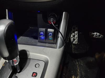 SH Forester Centre Console Switch Panel