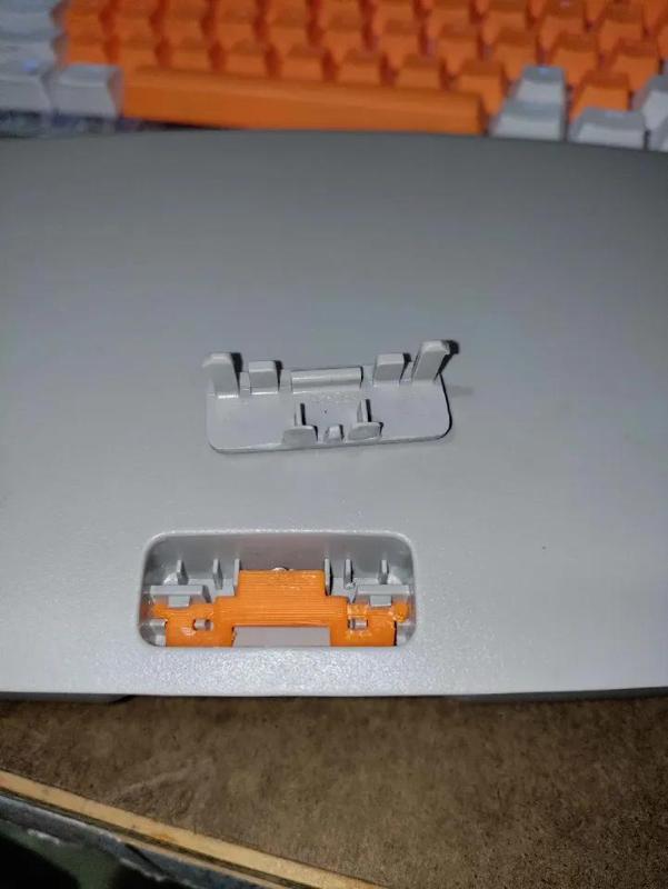 VW Tiguan Sunglass Holder Latch   