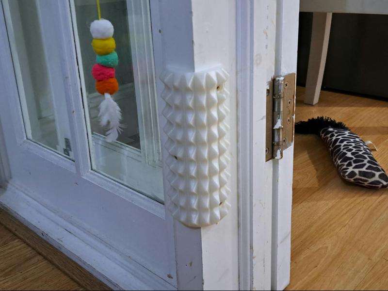 Cat Scratcher (Door Mounted)