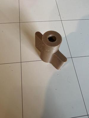 Simple toilet paper pin holder
