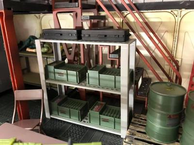 Heavy Duty Shelf Weapon Shelf for 1:18 Dioramas