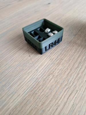 ridfinity stackable batterystorage (LR44)   