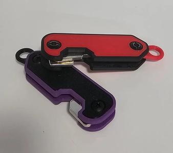 Key holder, organizer. Chicago screw.   