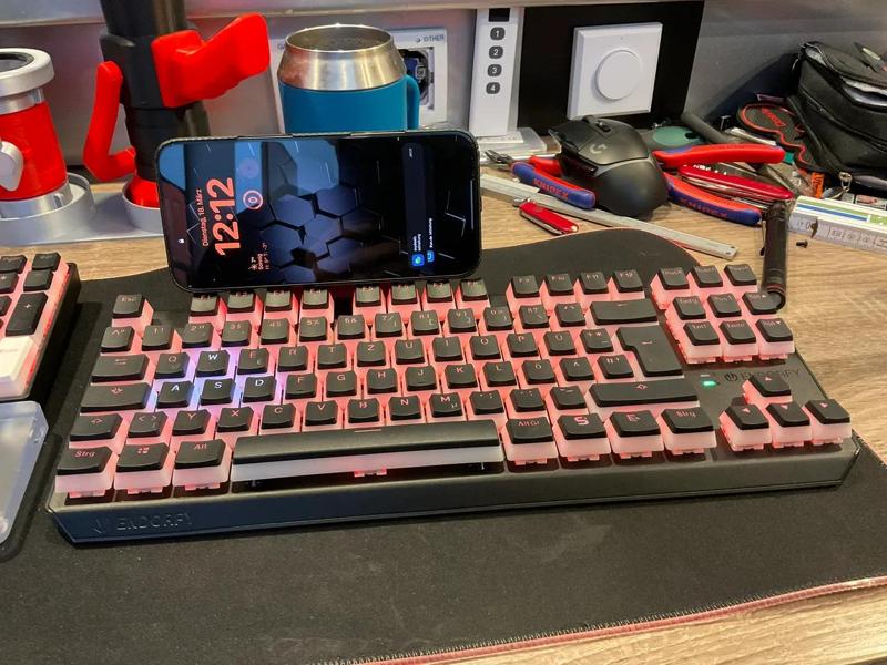 MagSafe Holder for Endorfy Thock TKL   