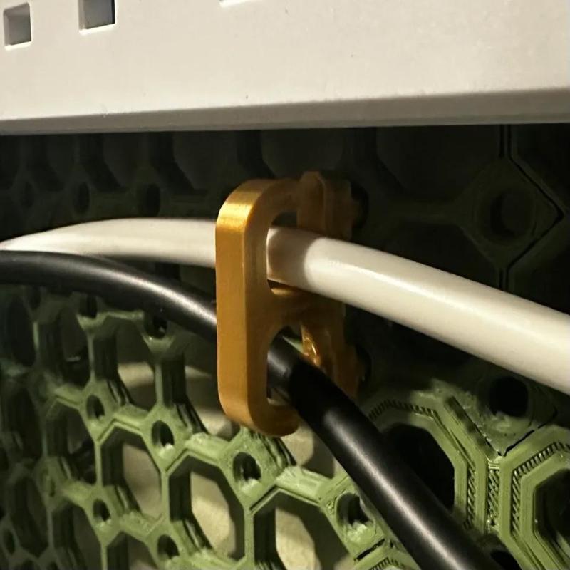 Multiboard Dual Cable Clip   