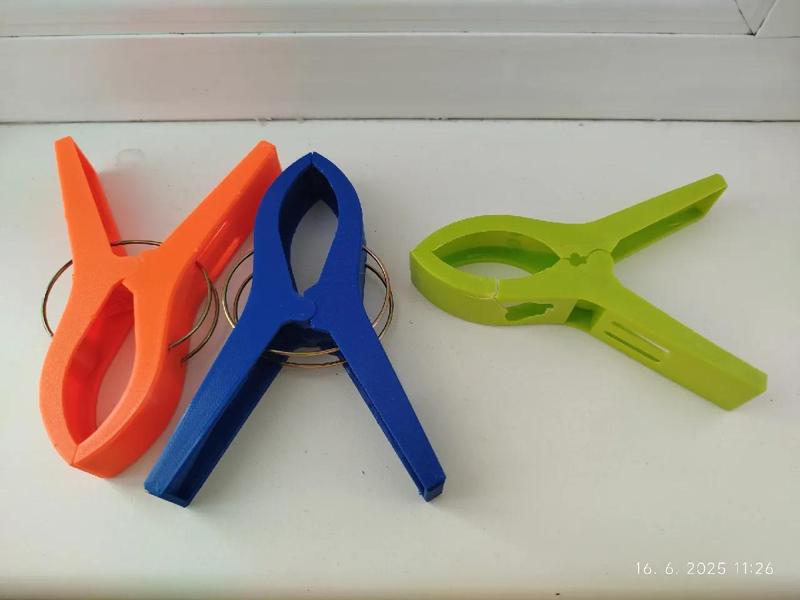 Štipec na plážovú osušku   