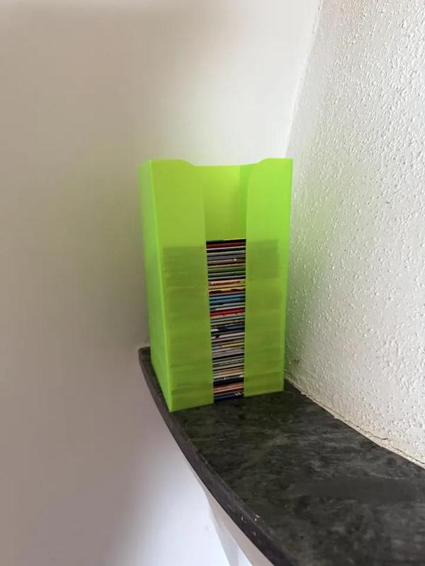 Pixi book holder   