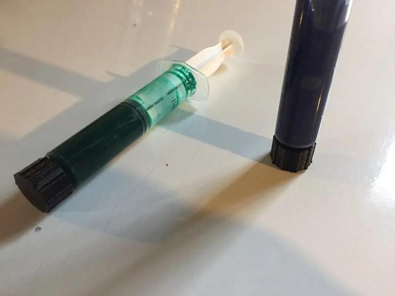 Syringe Cap (Luer lock)   