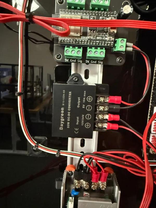 Daygreen DC Converter Mount   