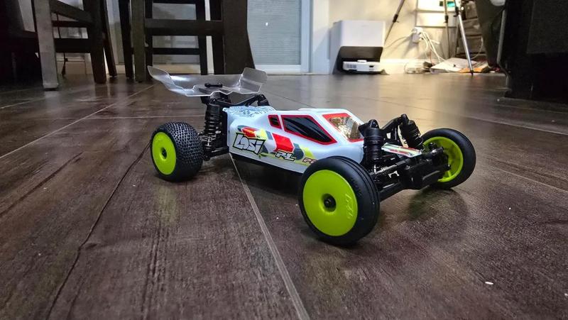 Losi Micro B Spoiler Riser   