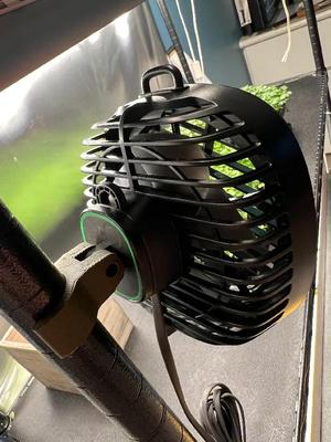 Vivosun 4" Fan Mount for Steel Wire Racks   