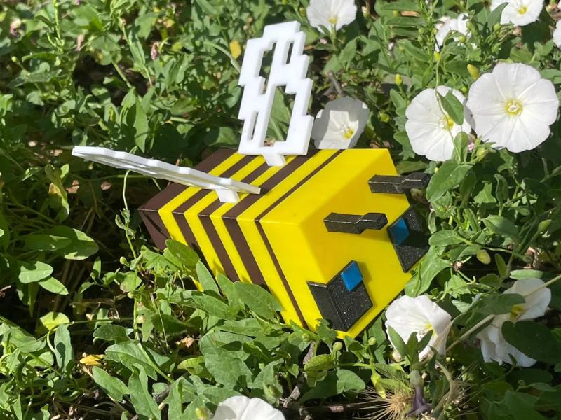 Minecraft Bee   