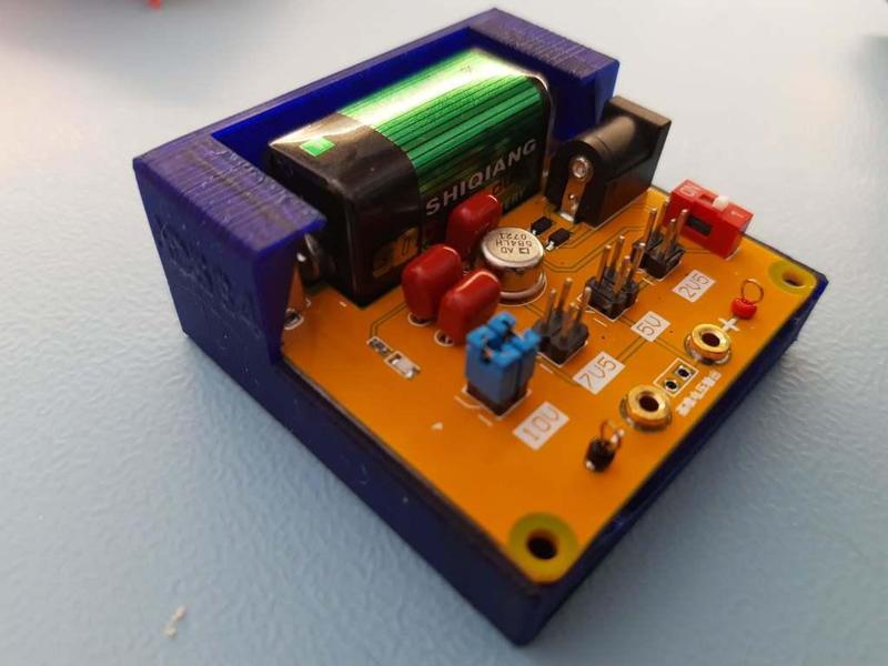 AD584 voltage reference enclosure
