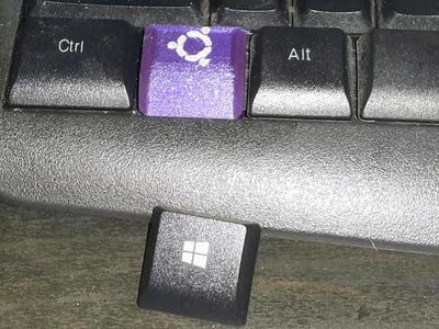 Ubuntu "win" keycap. Genius keyboard compatible