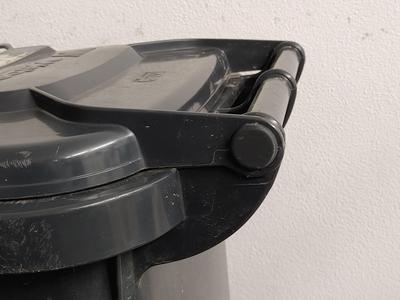 Replacement Pin for Trashcan
