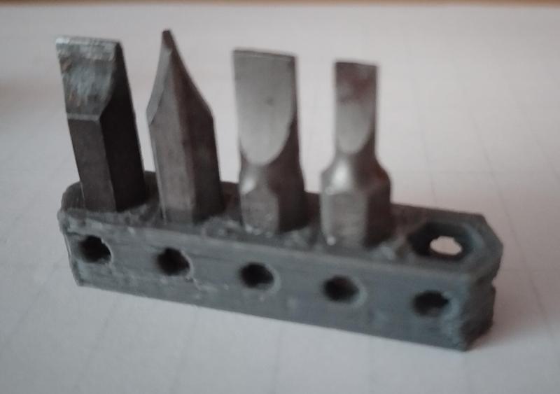 Bit holder