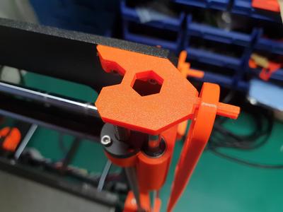 ℹ3️⃣ i3 MK3(S+) z-axis-top with hanger