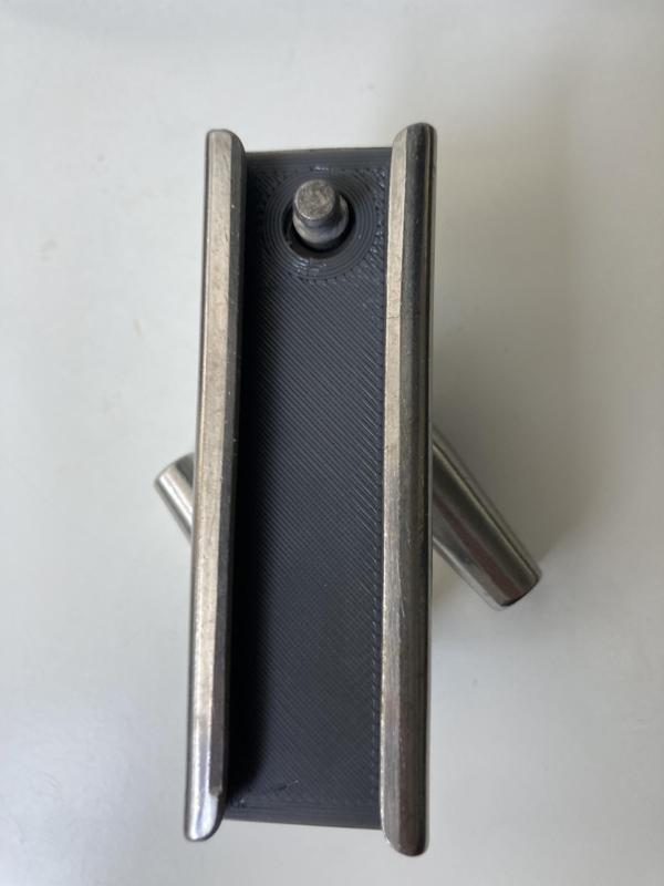 Spacer for 25mm T-Track car