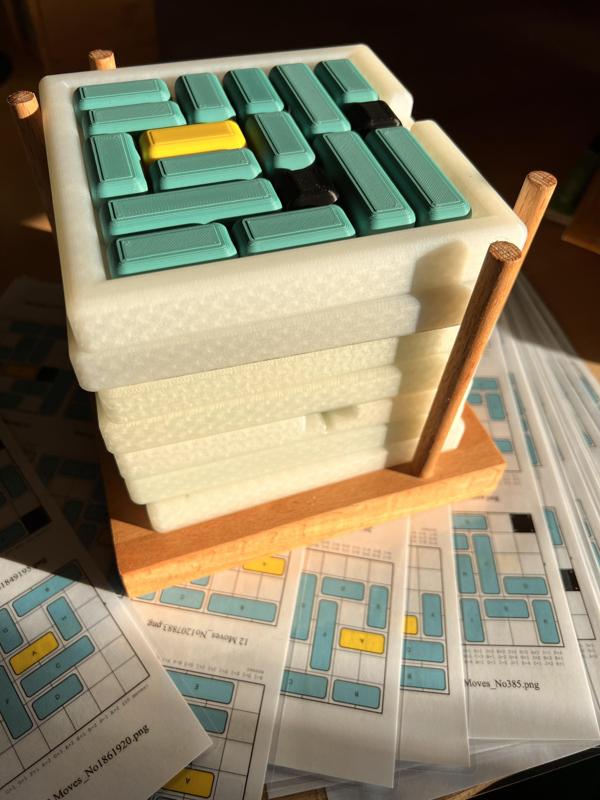 046 Vorsicht: Spielende Zahlen! Block out
