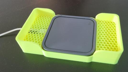 SAMSUNG WIRELESS CHARGER EP-P2400 / S21 FE