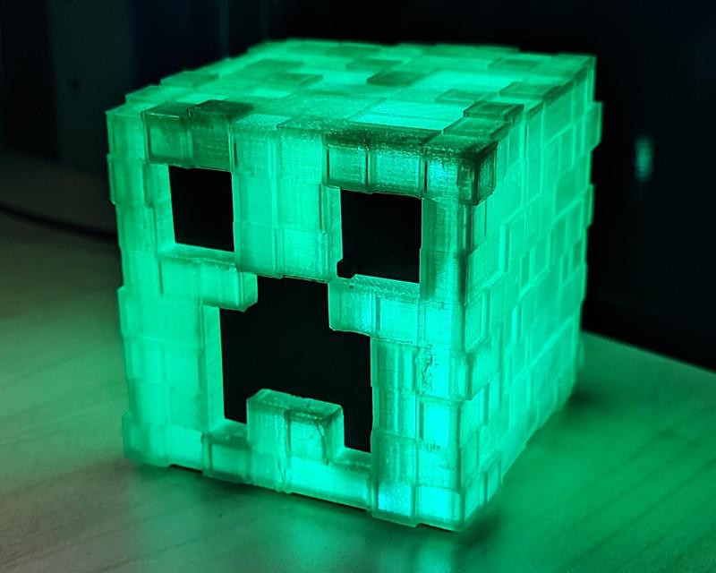 Head Creeper Minecraft LED Light / Hlava Creeper Minecraft LED světlo