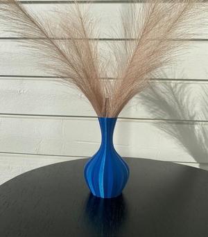 FLOWER VASE